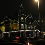 Don't you wish I had the time to light my house like this?