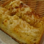 The cheesy bread had paprika on it!
