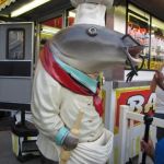 That would be a giant catfish just waiting to cook his species. That would be a giant catfish just waiting to cook his species.