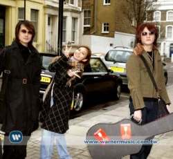 A London MINI with F.I.R.