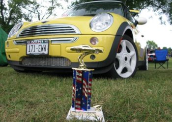 Bessie and her third place trophy.