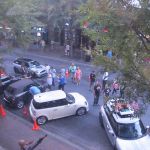 Look at all those gawkers! Look at all those gawkers!