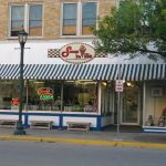 Scoop deVille in Harford, Wisconsin. The best part is the powerful aroma of cinnamon outside. Scoop deVille in Harford, Wisconsin. The best part is the powerful aroma of cinnamon outside.
