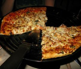 We enjoyed our Chicken Parmesan pizza. It hit the spot after a long day of driving.
