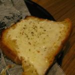 The cheesy garlic bread is wonderful!