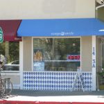 After a hot, hot day in the California sun, we decide to visit Scoops & Swirls, a new ice cream place in Calistoga recommended by the local tourism center. After a hot, hot day in the California sun, we decide to visit Scoops & Swirls, a new ice cream place in Calistoga recommended by the local tourism center.